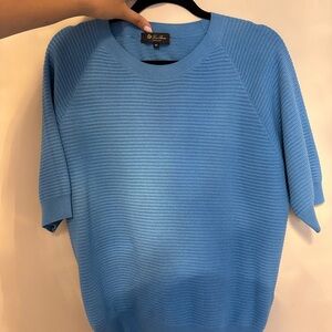 Authentic Loro Piana blue 55% silk, 45% cotton top.        Size 46